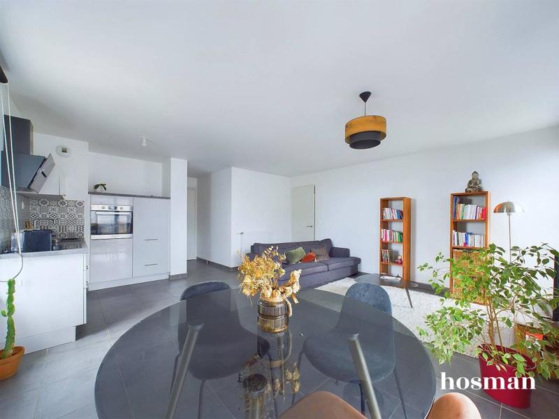 Appartement - 80 m² - 4 pièces