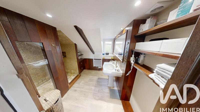 Maison de campagne - 179 m² - 8 pièces