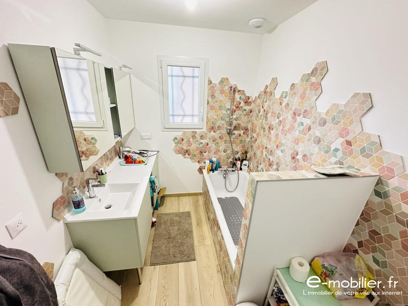 Maison - 118 m² - 6 pièces