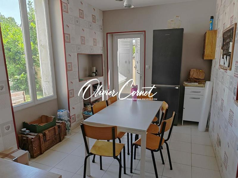 Maison - 169 m² - 9 pièces