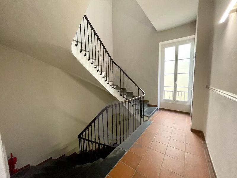 Appartement - 87 m² - 3 pièces