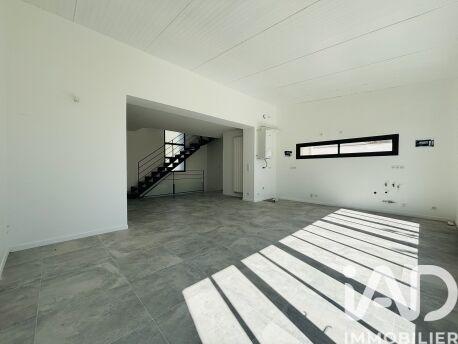 Maison - 143 m² - 6 pièces