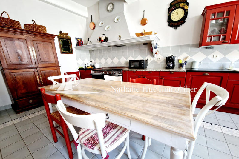 Maison de maîtres - 298 m² - 10 pièces