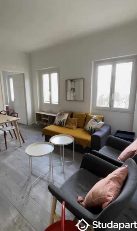 Chambre - 9 m² - 1 pièce