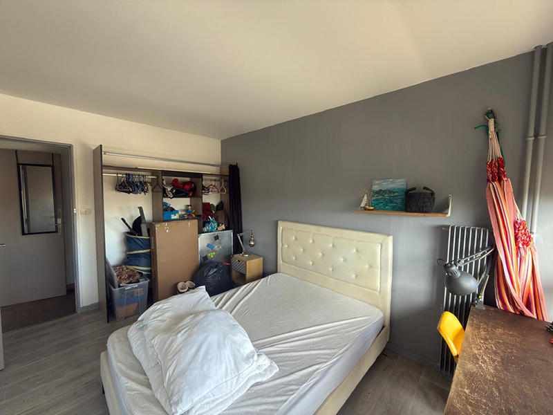 Appartement - 100 m² - 5 pièces