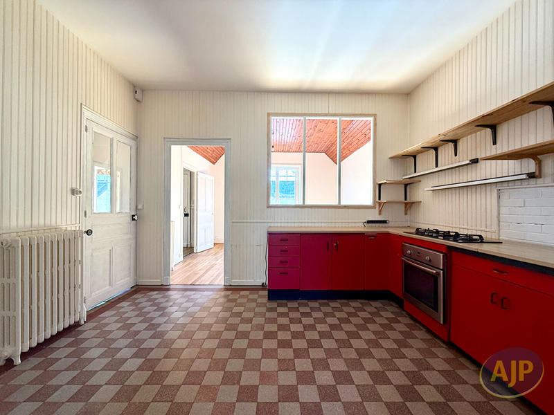 Maison - 123 m² - 6 pièces