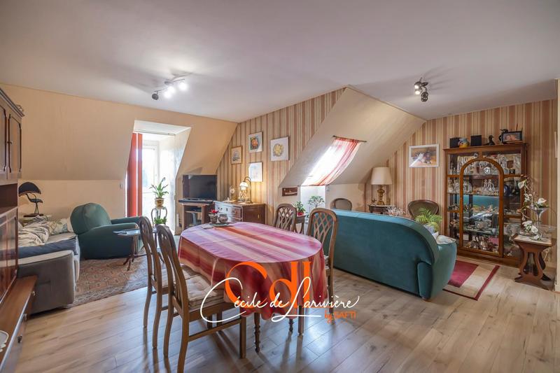 Appartement - 93 m² - 3 pièces