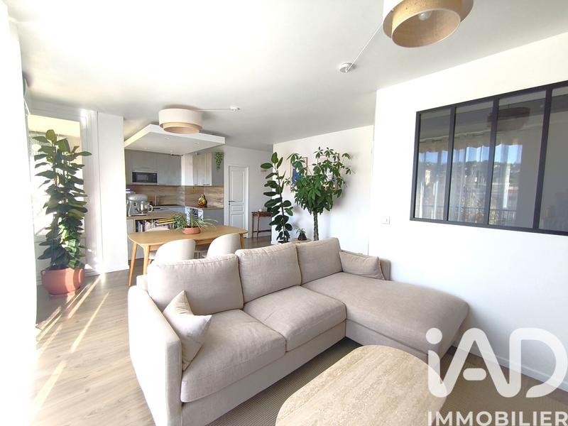 Appartement - 64 m² - 3 pièces