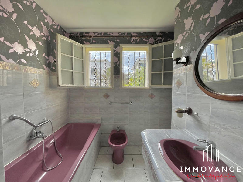 Maison traditionnelle - 158 m² - 6 pièces