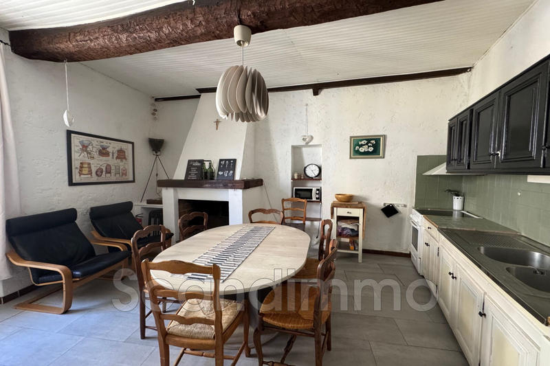 Maison de village - 81 m² - 6 pièces