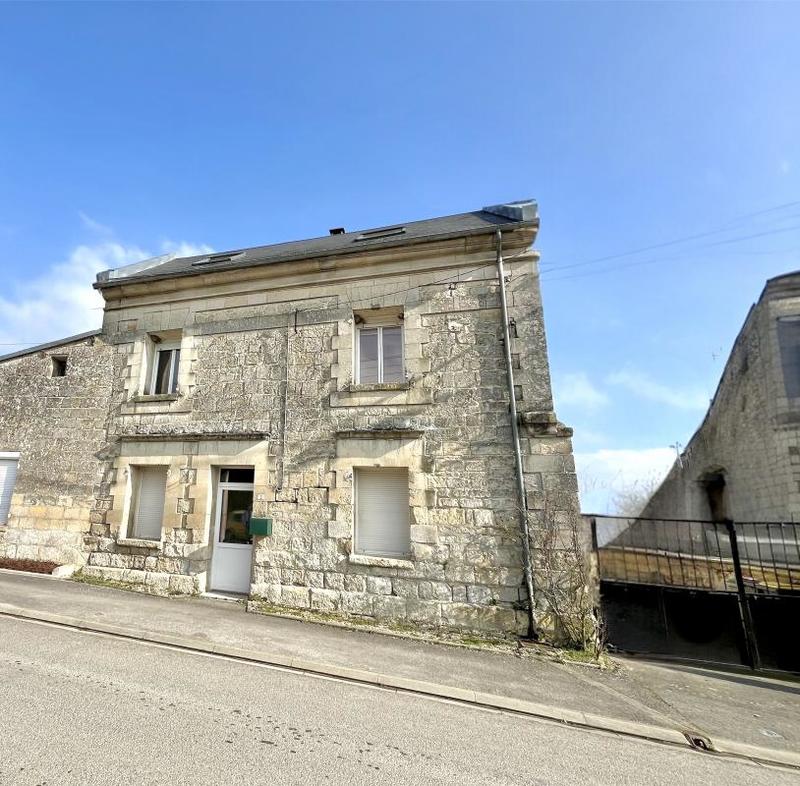 Maison - 140 m² - 5 pièces