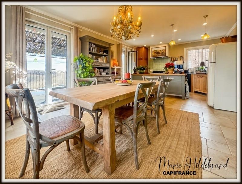 Maison - 152 m² - 6 pièces