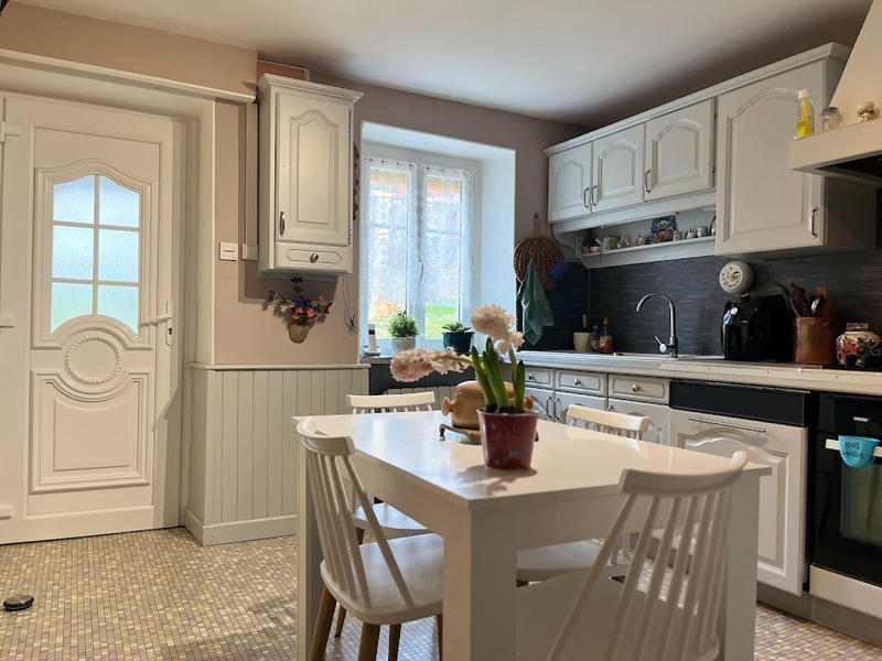 Maison - 85 m² - 4 pièces