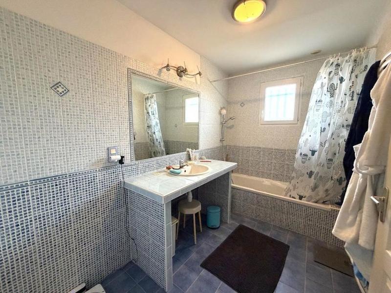 Maison - 141 m² - 6 pièces