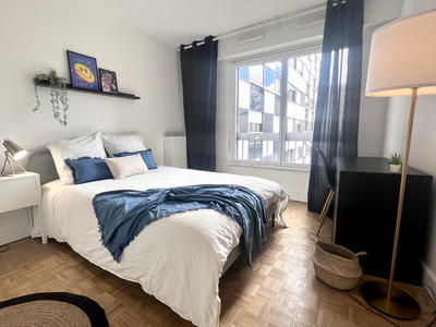 Chambre - 25 m² - 6 pièces