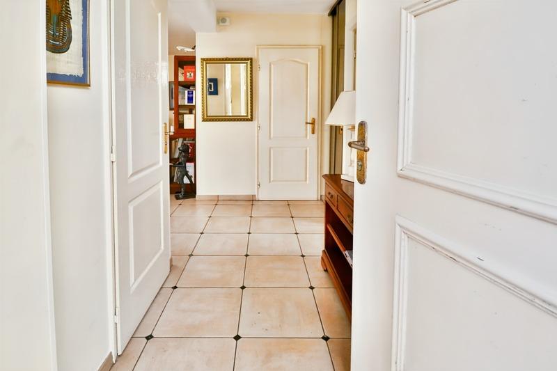 Maison - 165 m² - 6 pièces