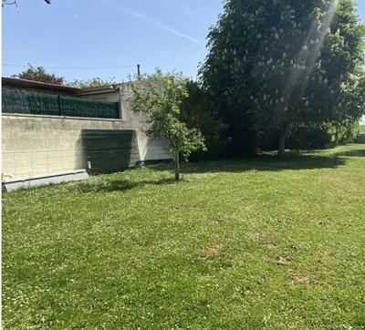 Terrain constructible - 351 m²