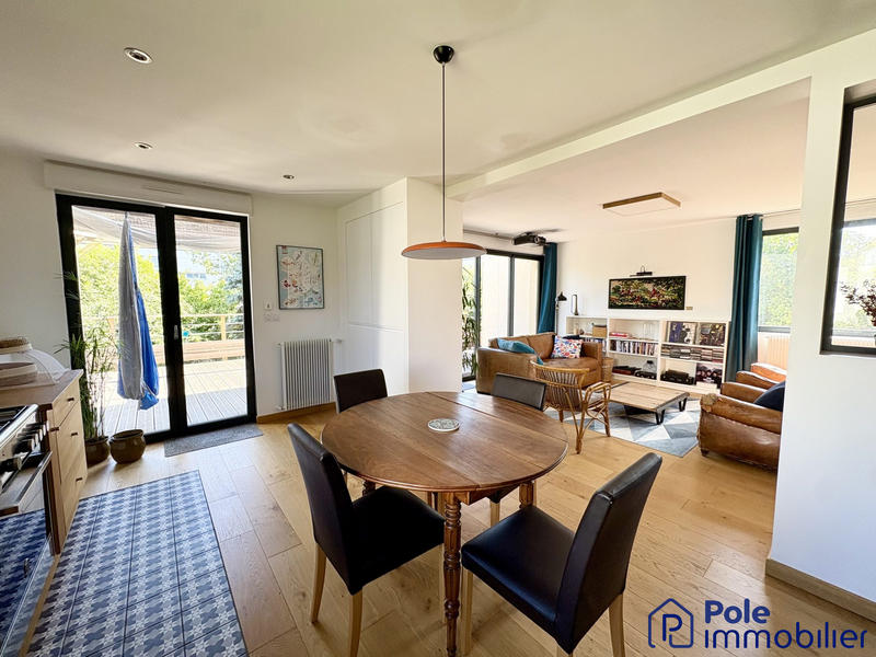 Maison - 112 m² - 6 pièces