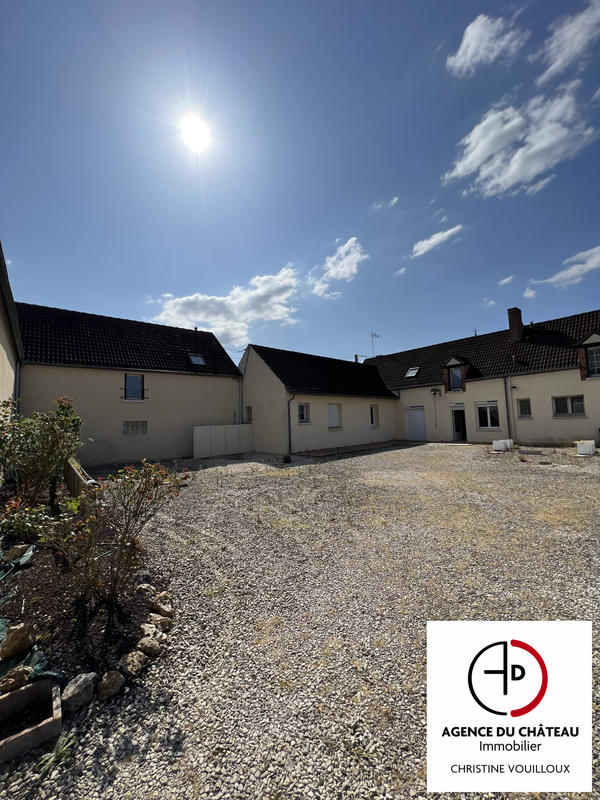 Maison - 402 m² - 15 pièces