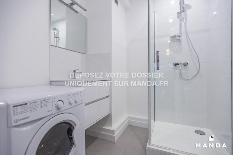 Chambre - 10 m² - 5 pièces