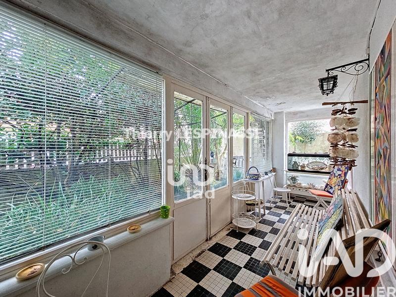 Maison - 296 m² - 8 pièces