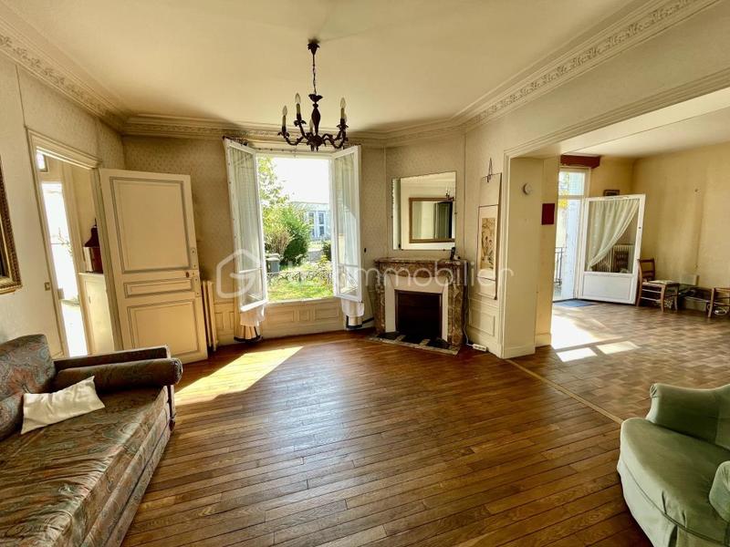 Maison en pierre - 154 m² - 7 pièces