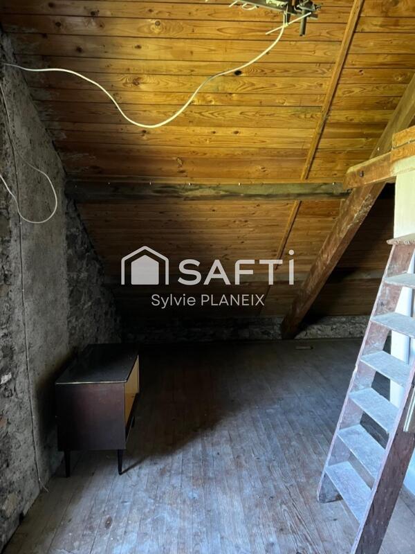 Maison - 103 m² - 6 pièces