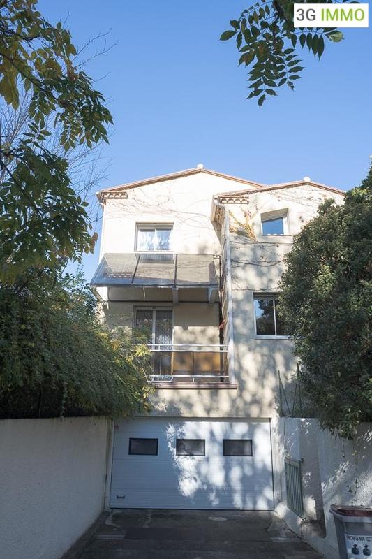 Maison - 200 m² - 9 pièces