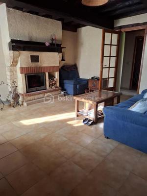 Maison en pierre - 123 m² - 3 pièces