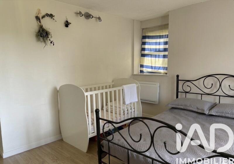 Maison - 180 m² - 7 pièces