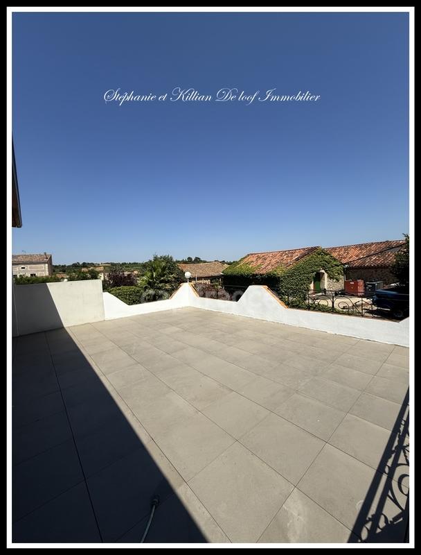 Maison - 250 m² - 7 pièces