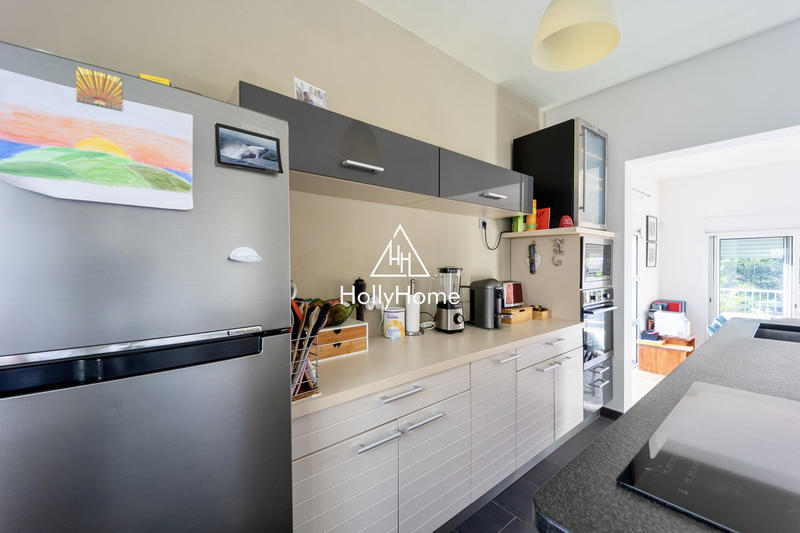 Maison - 175 m² - 6 pièces