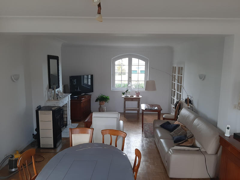 Maison - 176 m² - 8 pièces