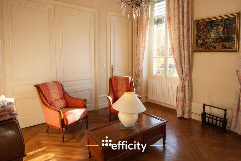 Appartement - 122 m² - 5 pièces