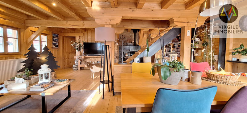 Maison - 151 m² - 6 pièces