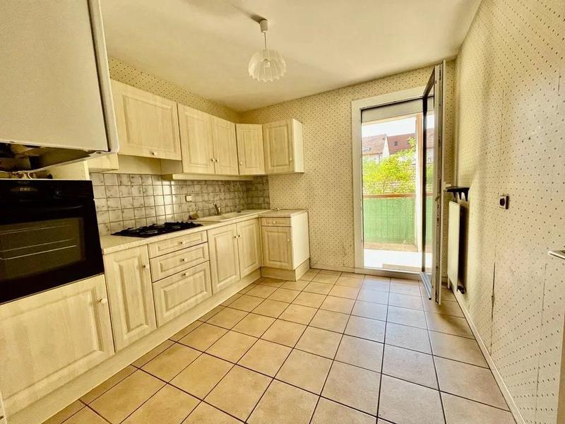 Appartement - 65 m² - 3 pièces