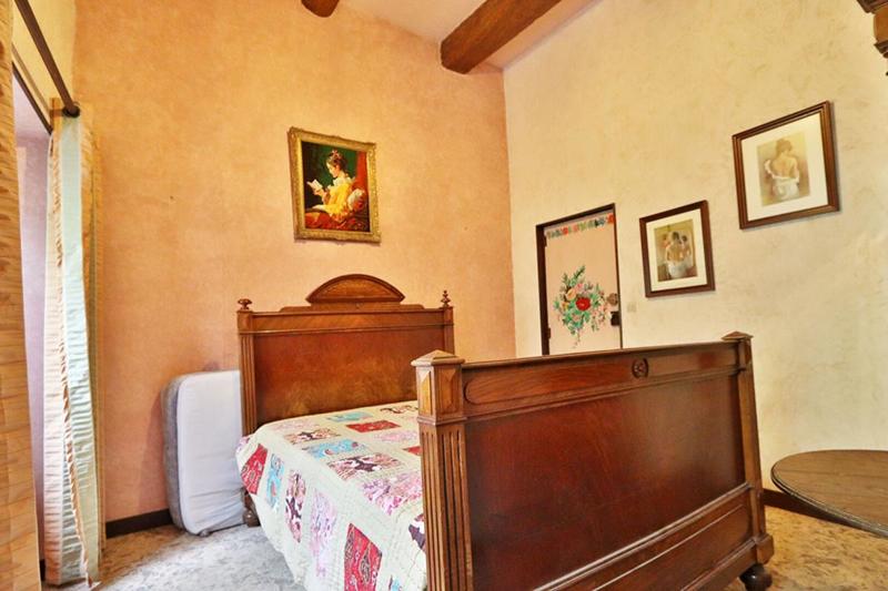 Demeure - 623 m² - 26 pièces