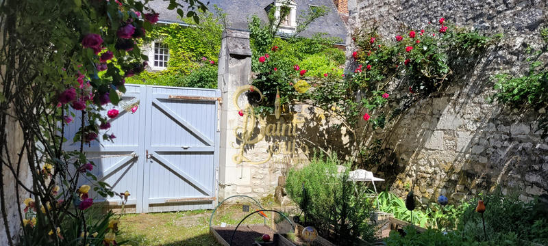 Maison - 300 m² - 7 pièces