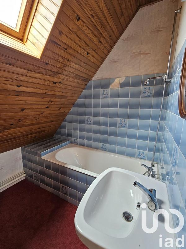 Maison - 140 m² - 6 pièces