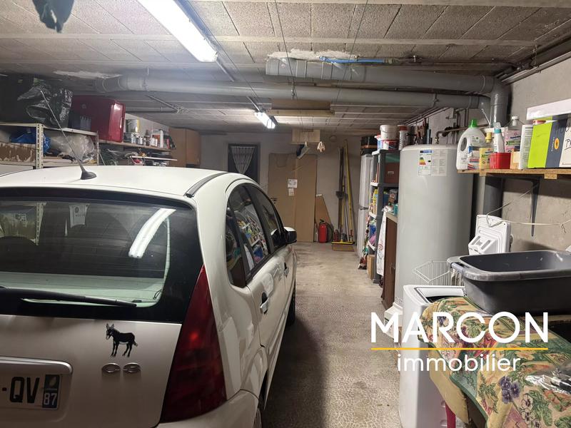 Maison - 196 m² - 7 pièces