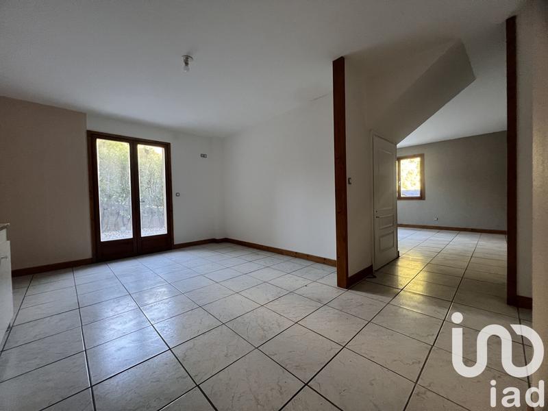 Maison - 121 m² - 5 pièces