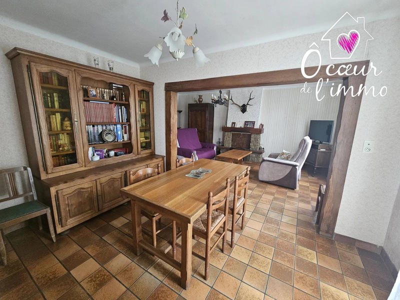 Maison - 262 m² - 11 pièces