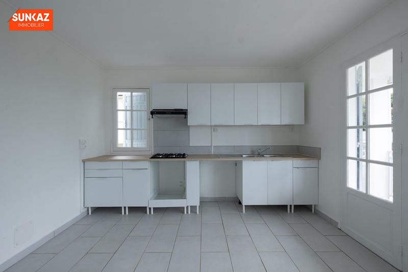 Appartement - 90 m² - 3 pièces