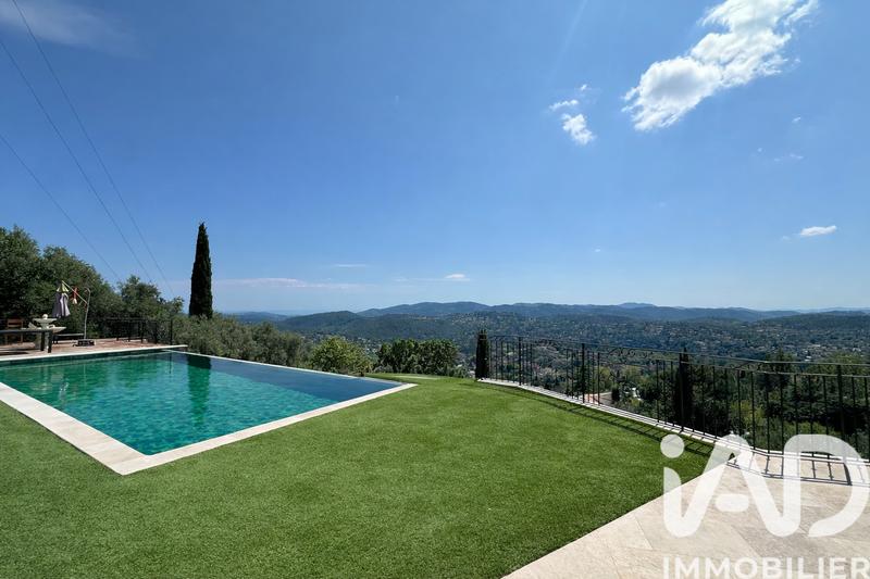 Maison - 172 m² - 5 pièces