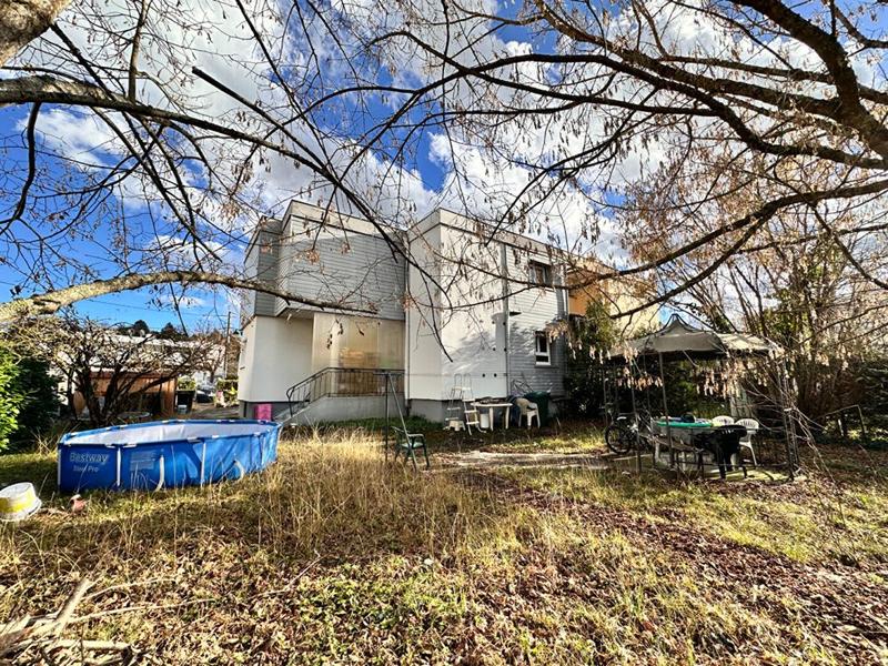 Maison - 99 m² - 5 pièces