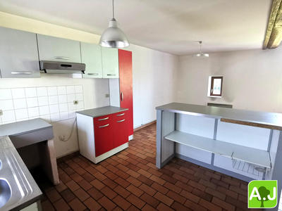 Maison ancienne - 84 m² - 4 pièces