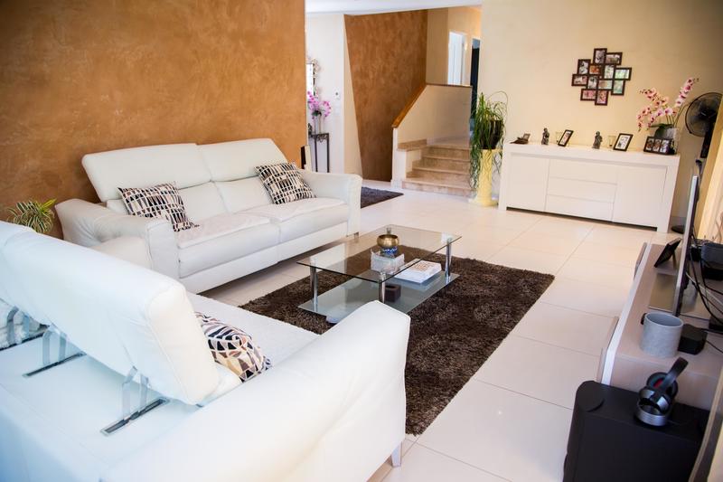 Villa - 176 m² - 9 pièces