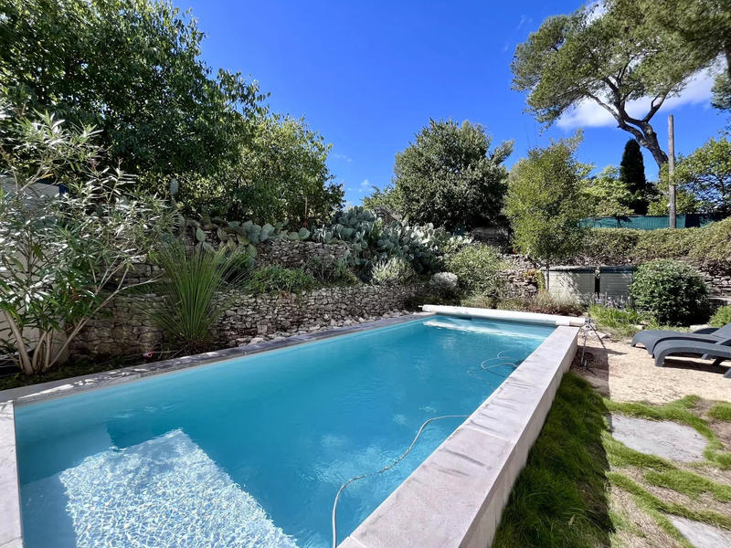 Maison - 170 m² - 6 pièces