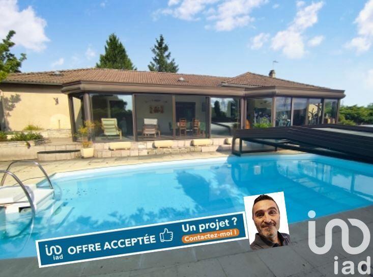 Maison - 140 m² - 5 pièces