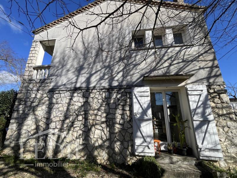 Maison - 61 m² - 2 pièces